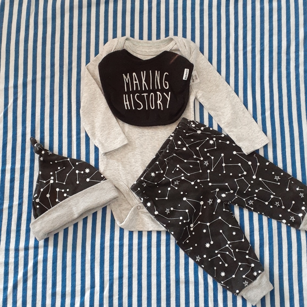 🌞3/$20🌞Astro baby pajamas